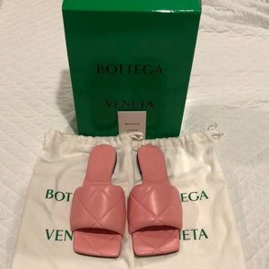 Bottega Veneta | Shoes | Bottega Veneta The Rubber Lido Flat Sandals |  Poshmark
